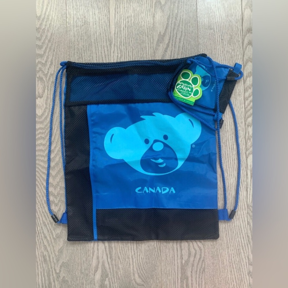 NWT Build-A-Bear Workshop Canada Blue Mesh Teddy Drawstring Backpack Bag Carrier